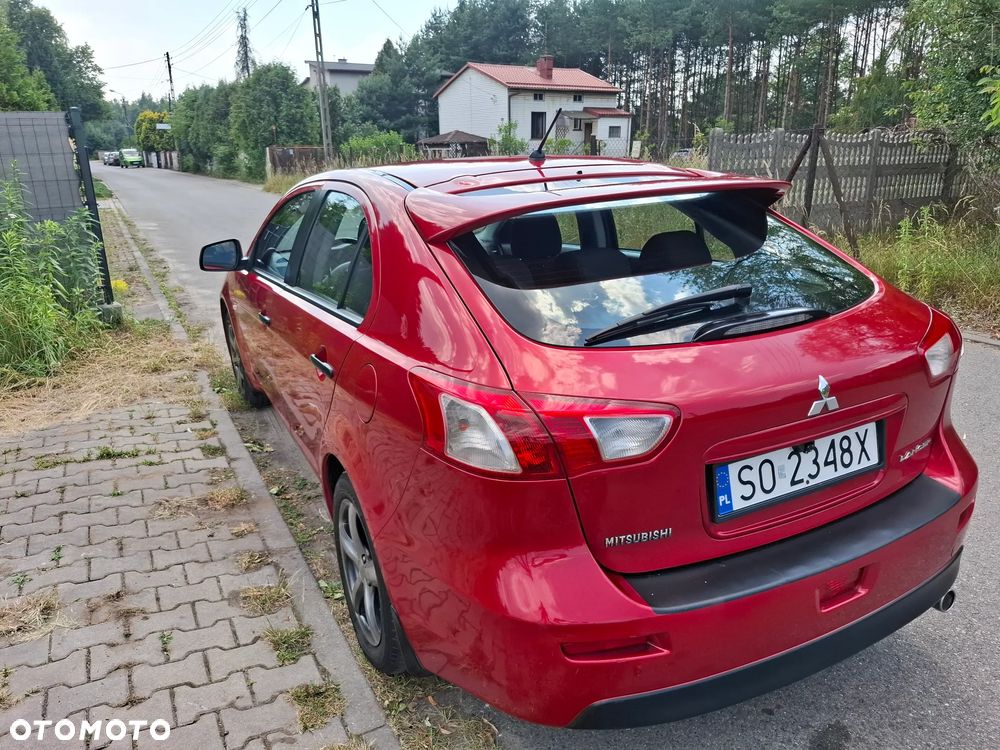 Mitsubishi Lancer 1.8 Intense - 16