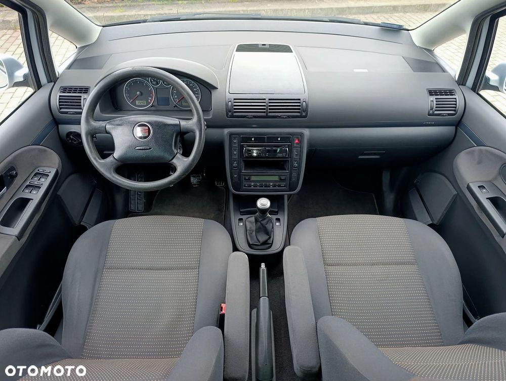 Seat Alhambra 1.8 20V Turbo Signo - 22
