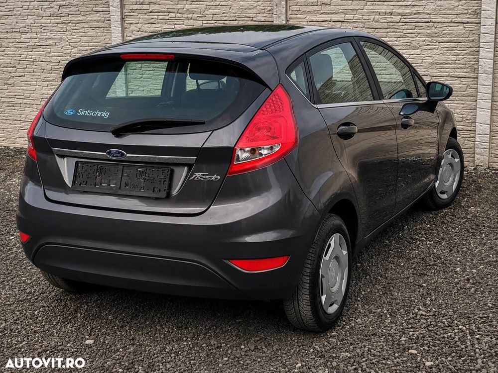 Ford Fiesta - 4