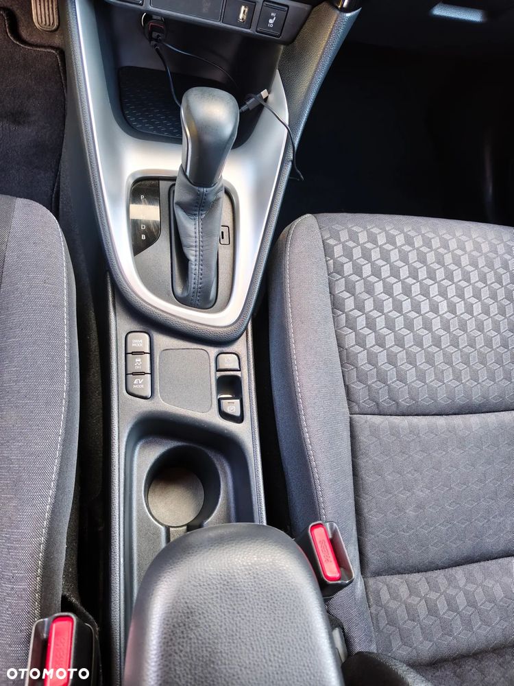 Toyota Yaris - 13