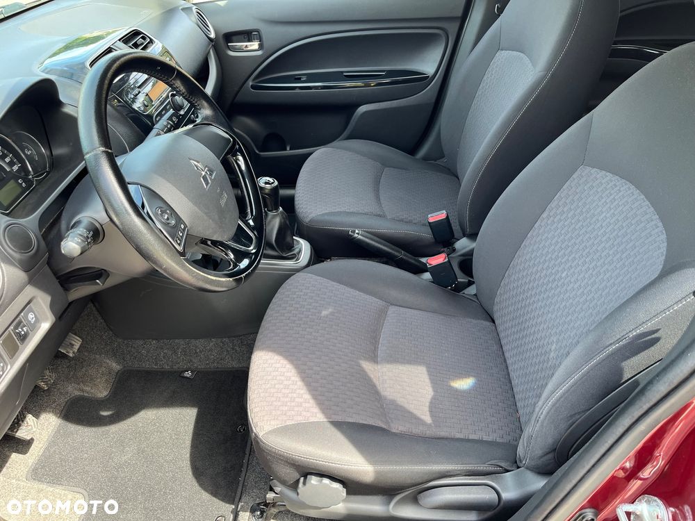 Mitsubishi Space Star 1.2 AS&G Invite - 10
