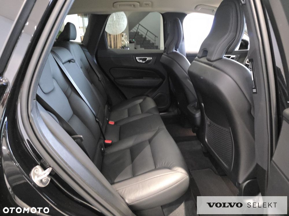 Volvo XC 60 - 23