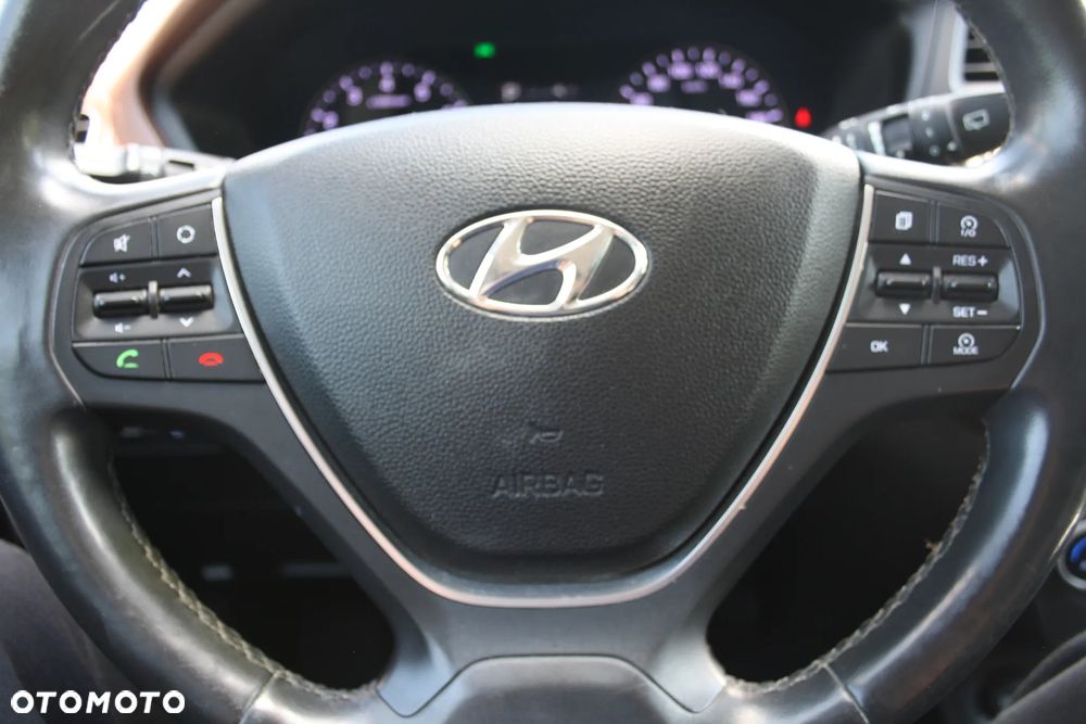 Hyundai i20 1.4 Automatik Style - 15