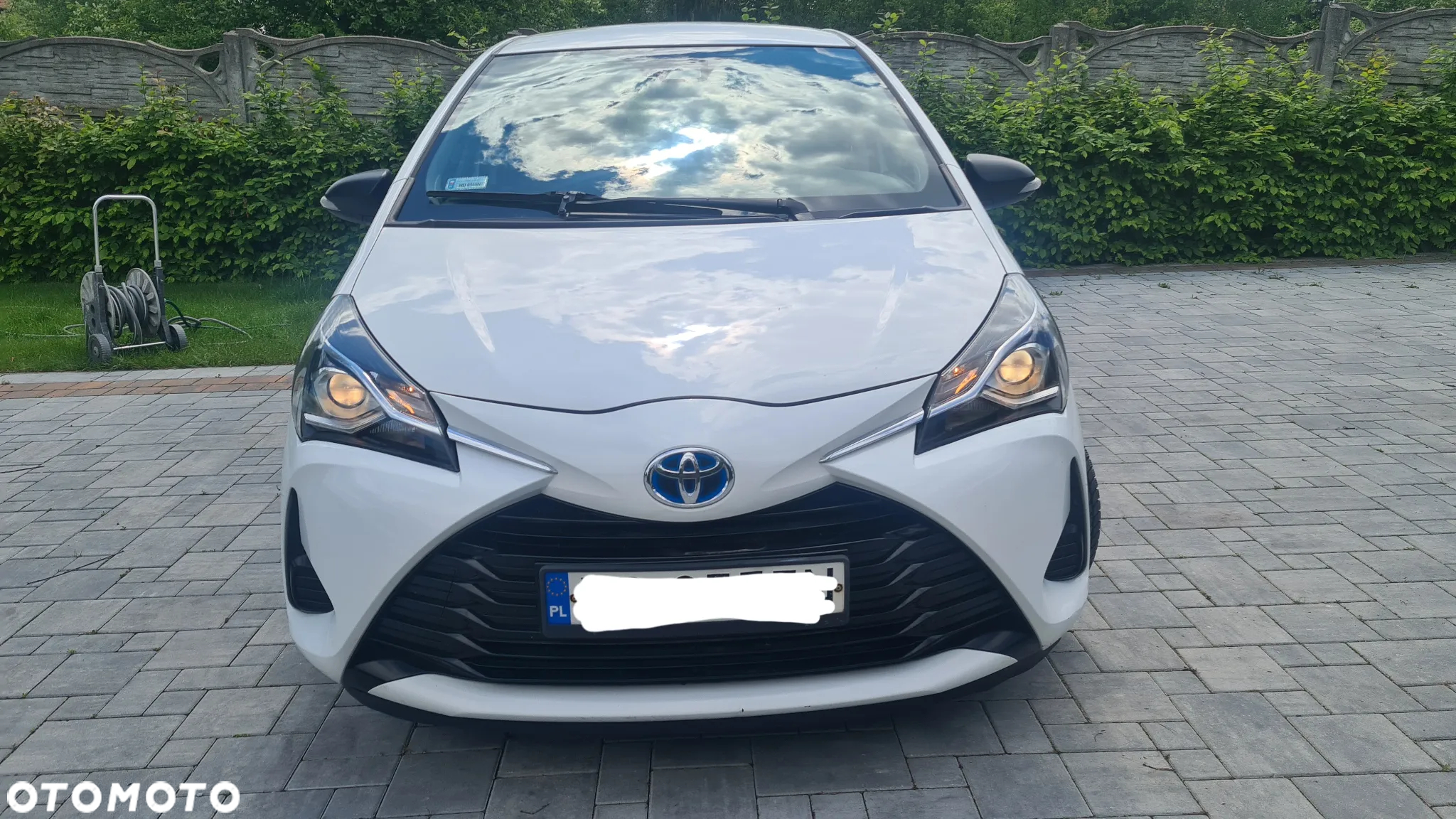 Toyota Yaris - 4