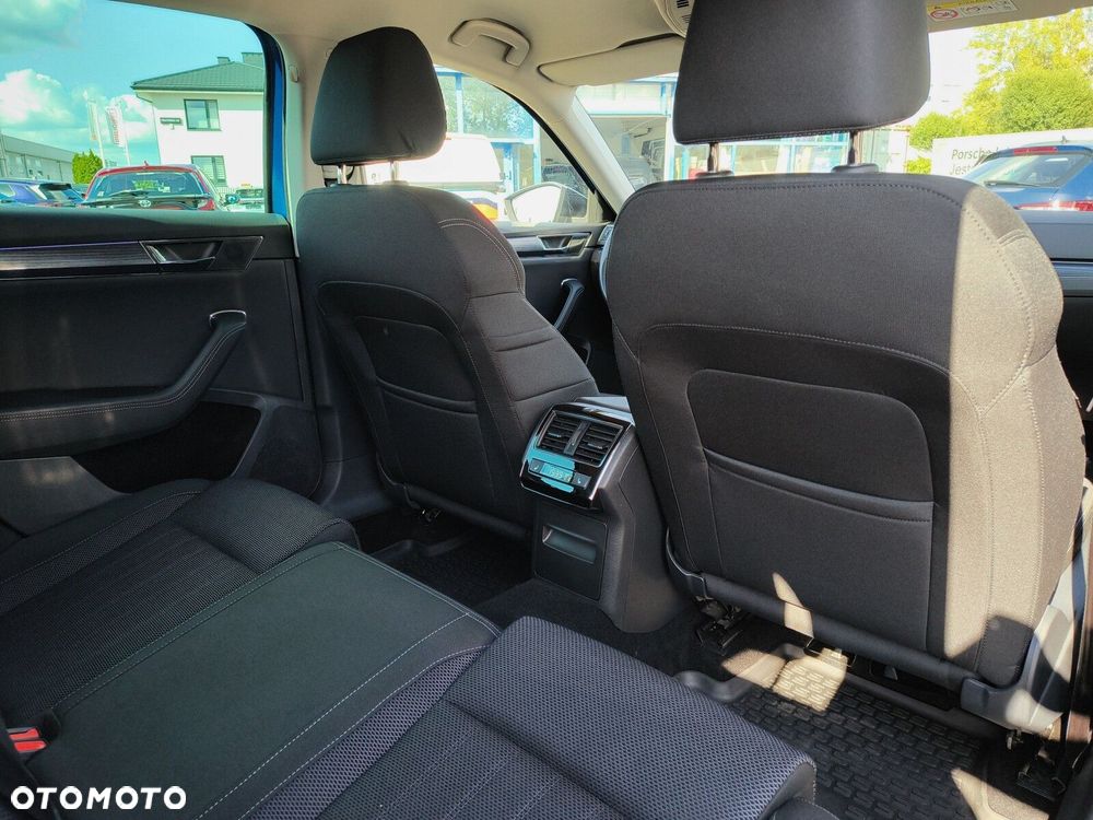 Skoda Superb 2.0 TSI Style DSG - 25