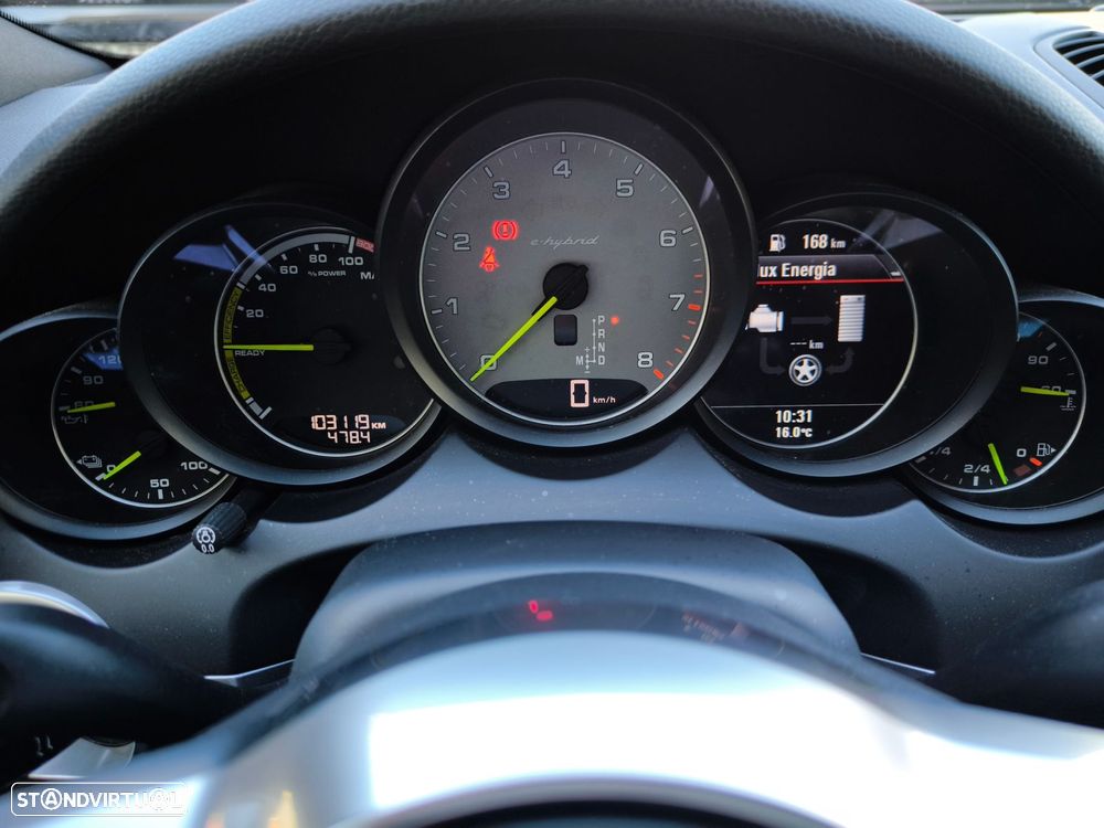 Porsche Cayenne S E-Hybrid - 23