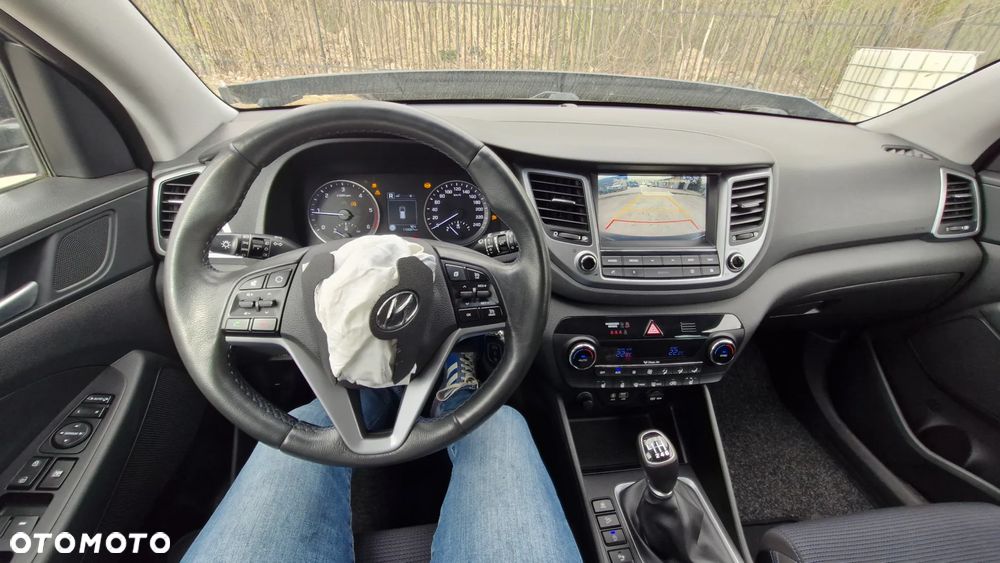 Hyundai Tucson blue 1.7 CRDi 2WD Style - 8