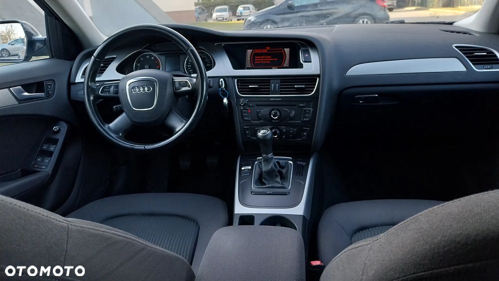 Audi A4 Avant - 5