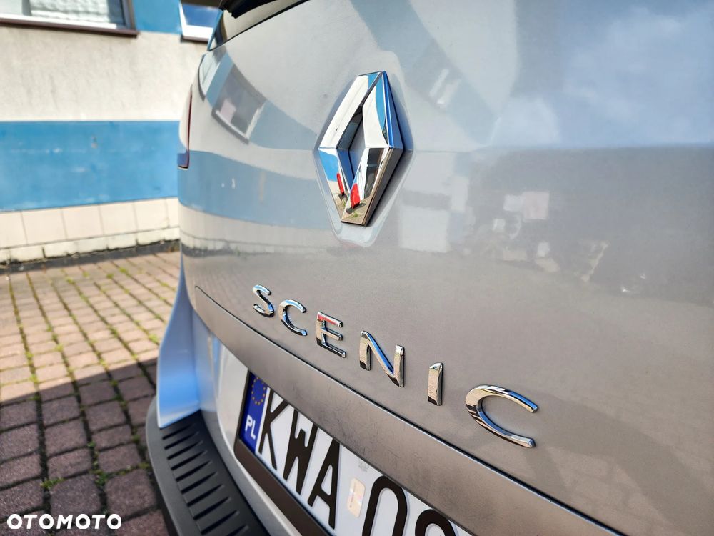 Renault Scenic 1.6 16V 110 Dynamique - 12