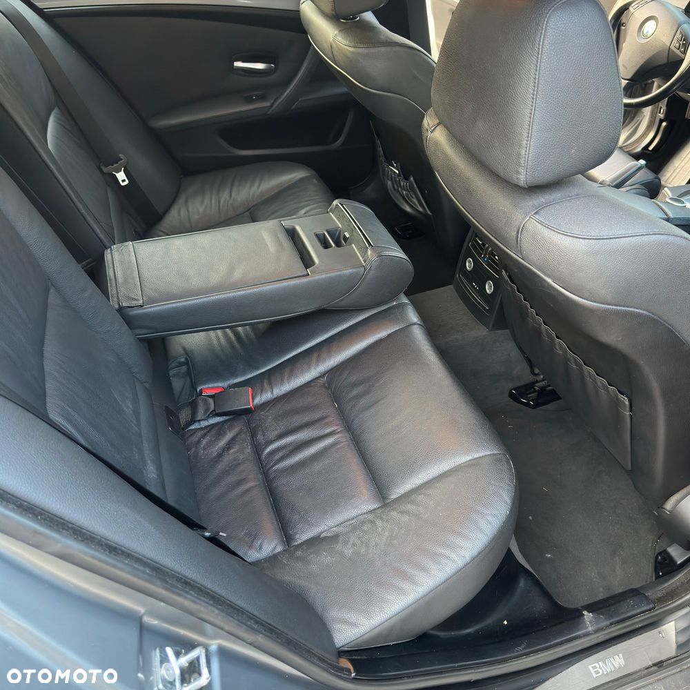 BMW Seria 5 - 12