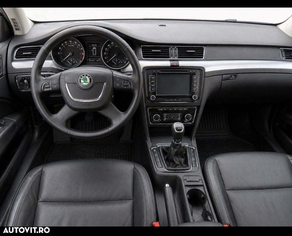 SKODA Superb 2013 — imagine 8