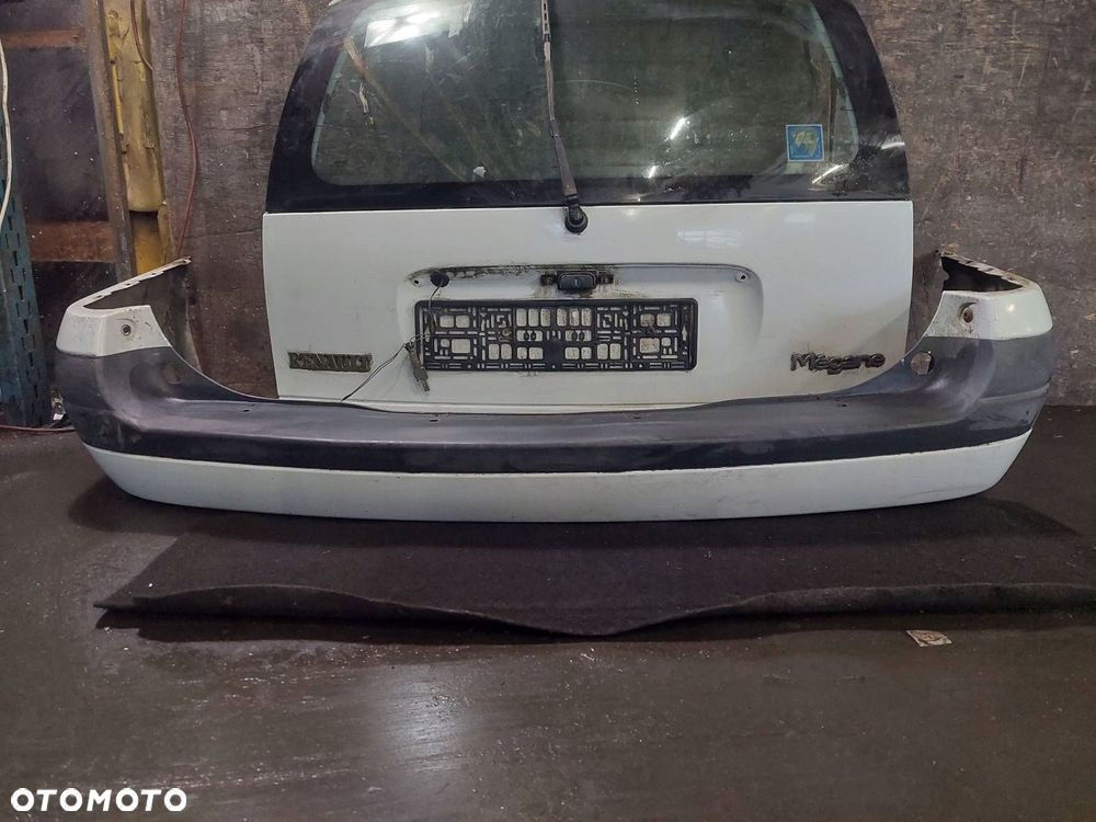 KOMPLETNY TYŁ KLAPA BAGAŻNIKA ZDERZAK LAMPY MEGANE I LIFT KOMBI 0389 - 4