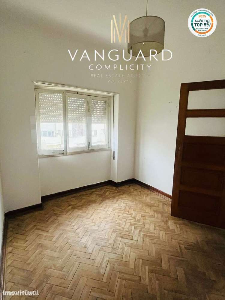 Apartamento T2 no centro de Grandola com varanda - Grande imagem: 4/18
