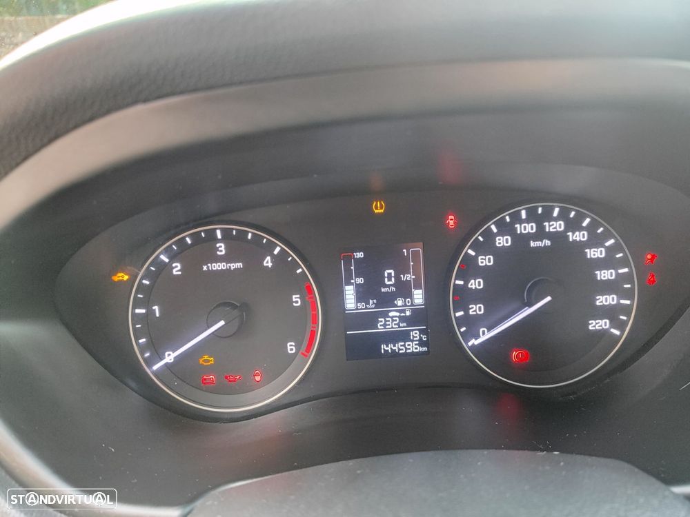 Hyundai i20 1.1 CRDi Access Plus - 14