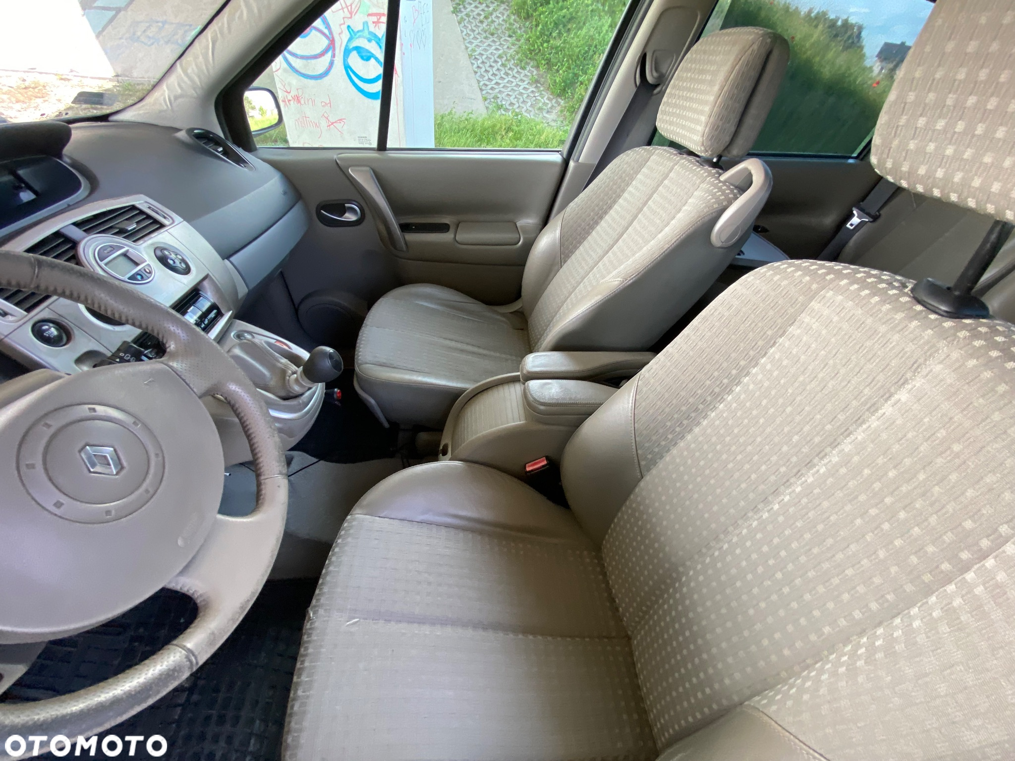 Renault Scenic - 24