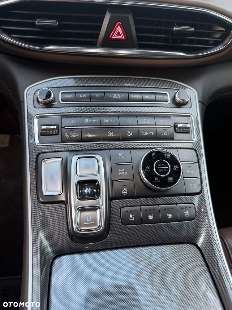 Hyundai Santa Fe 1.6 T-GDI PHEV Platinum 4WD - 16