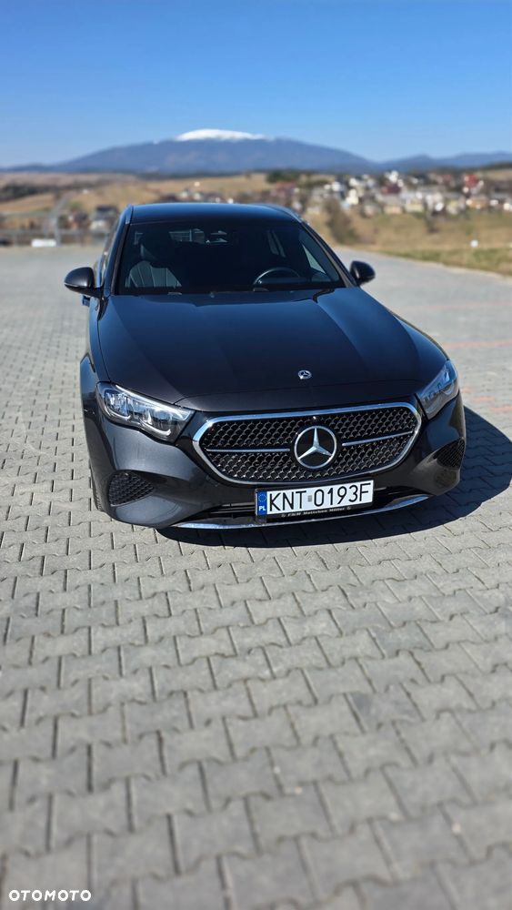 Mercedes-Benz Klasa E 200 4Matic 9G-TRONIC Edition AVANTGARDE - 2