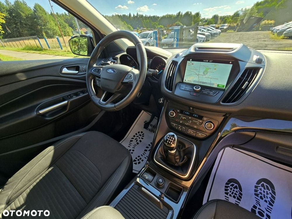 Ford Kuga - 23