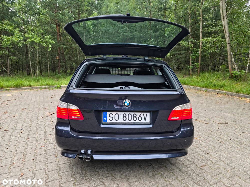 BMW Seria 5 525d Edition Sport - 37