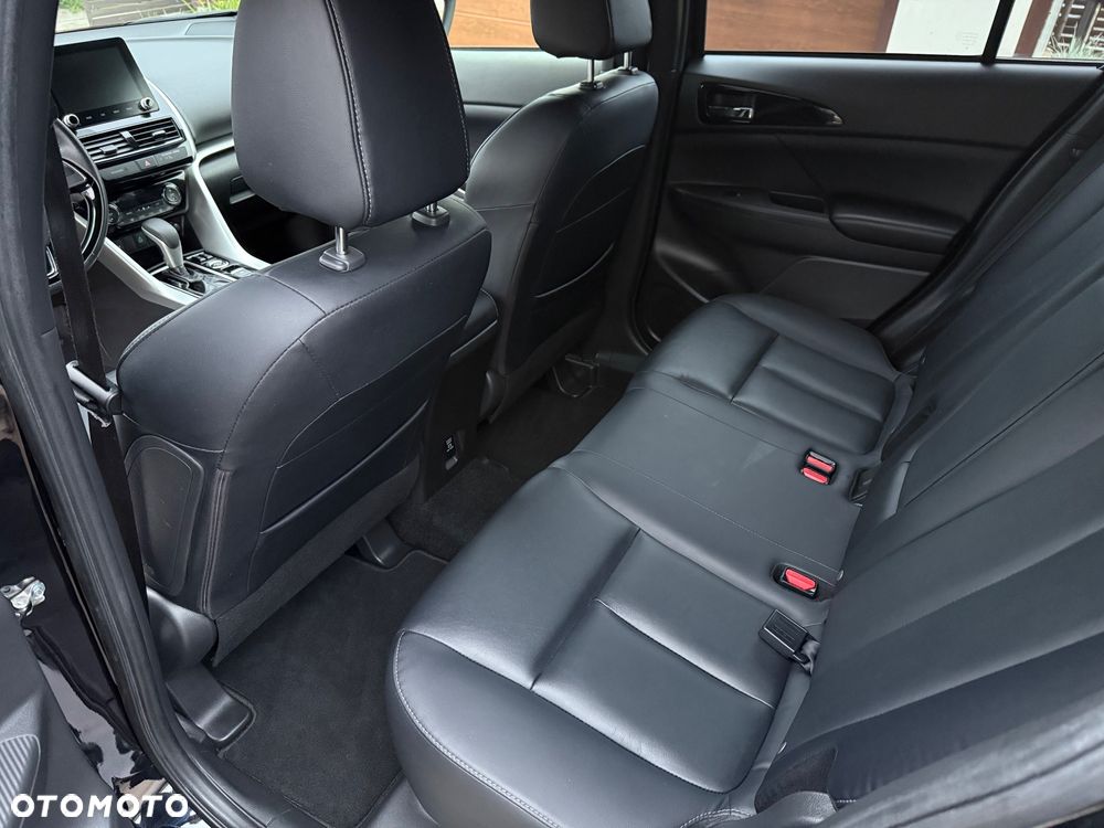 Mitsubishi Eclipse Cross - 22