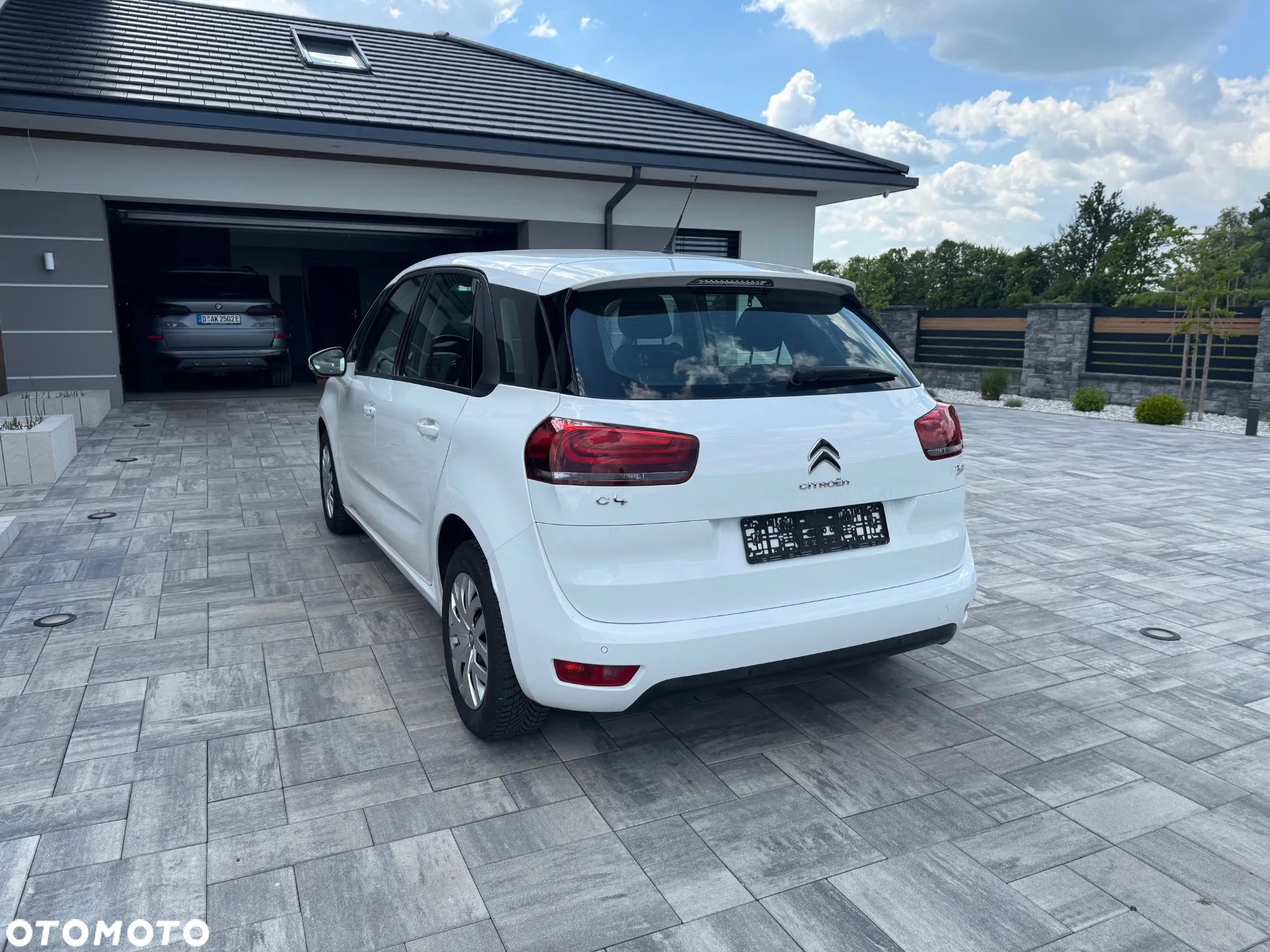 Citroën C4 Picasso 1.6 BlueHDi MoreLife S&S EAT6 - 12