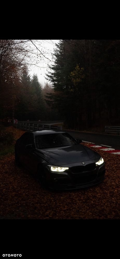 BMW Seria 3 320d xDrive M Sport Shadow - 17