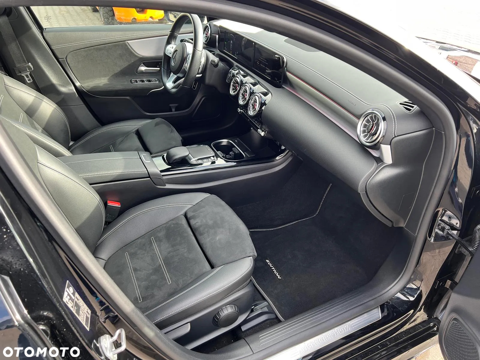 Mercedes-Benz Klasa A 250 e 8G-DCT AMG Line - 28