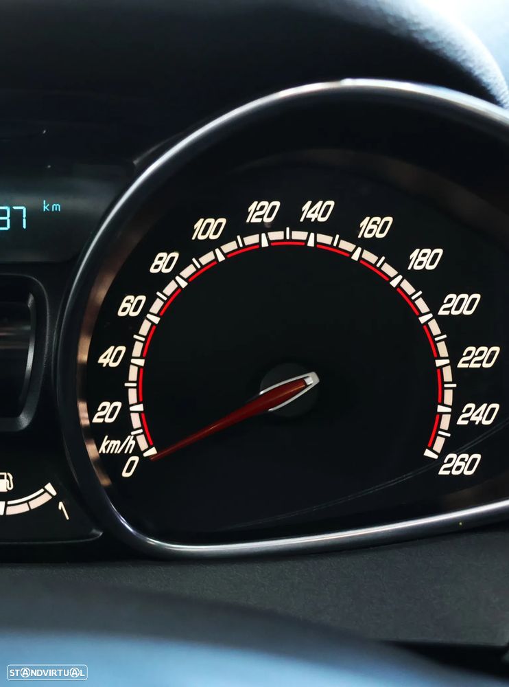 Ford Fiesta 1.6 T ST - 29