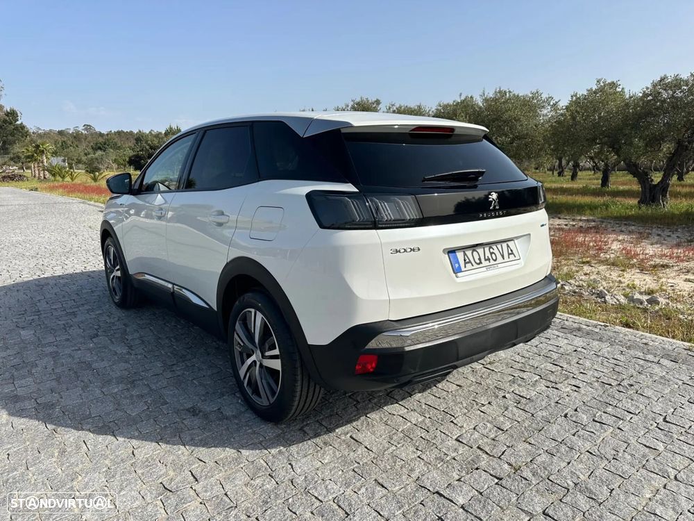 Peugeot 3008 1.6 Hybrid Allure e-EAT8 - 5