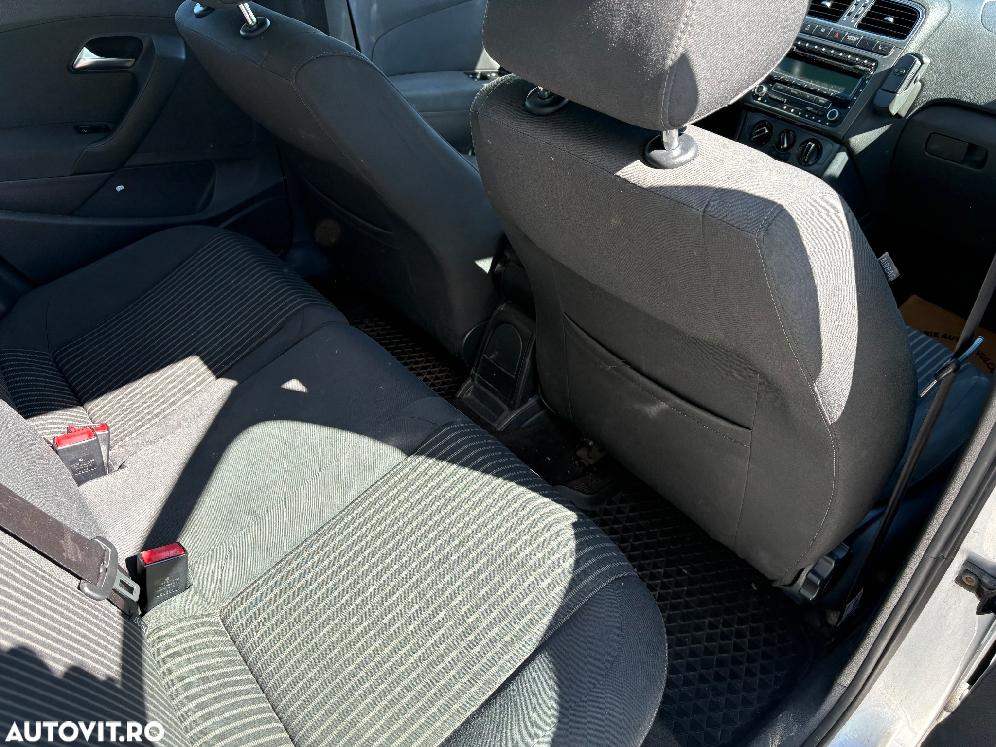 Volkswagen Polo 1.6 TDI CR DPF Highline - 9