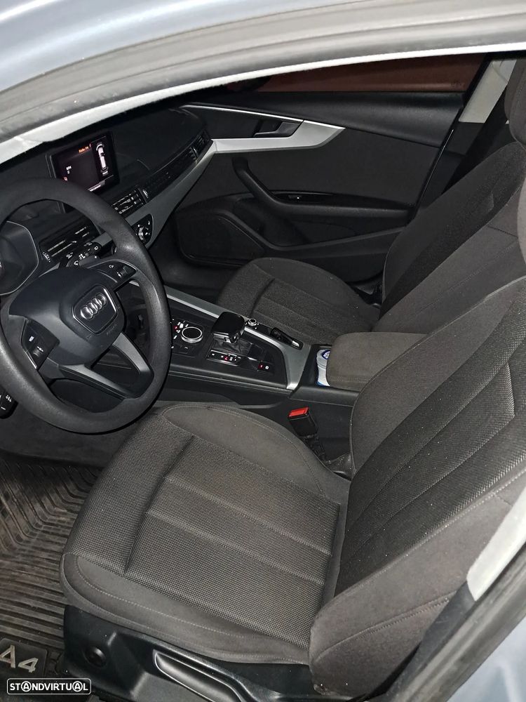 Audi A4 Avant 40 TDI S tronic - 5
