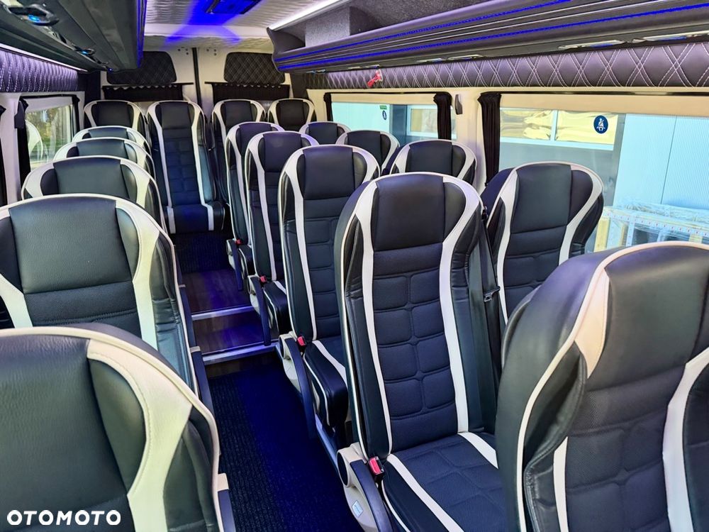 Mercedes-Benz Sprinter 519 24 miejsca 3.0 V6 automat turystyczny - 26