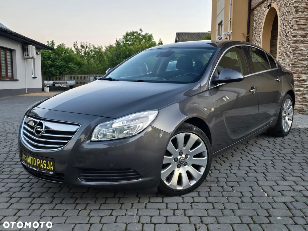 Opel Insignia 1.8 Cosmo - 1