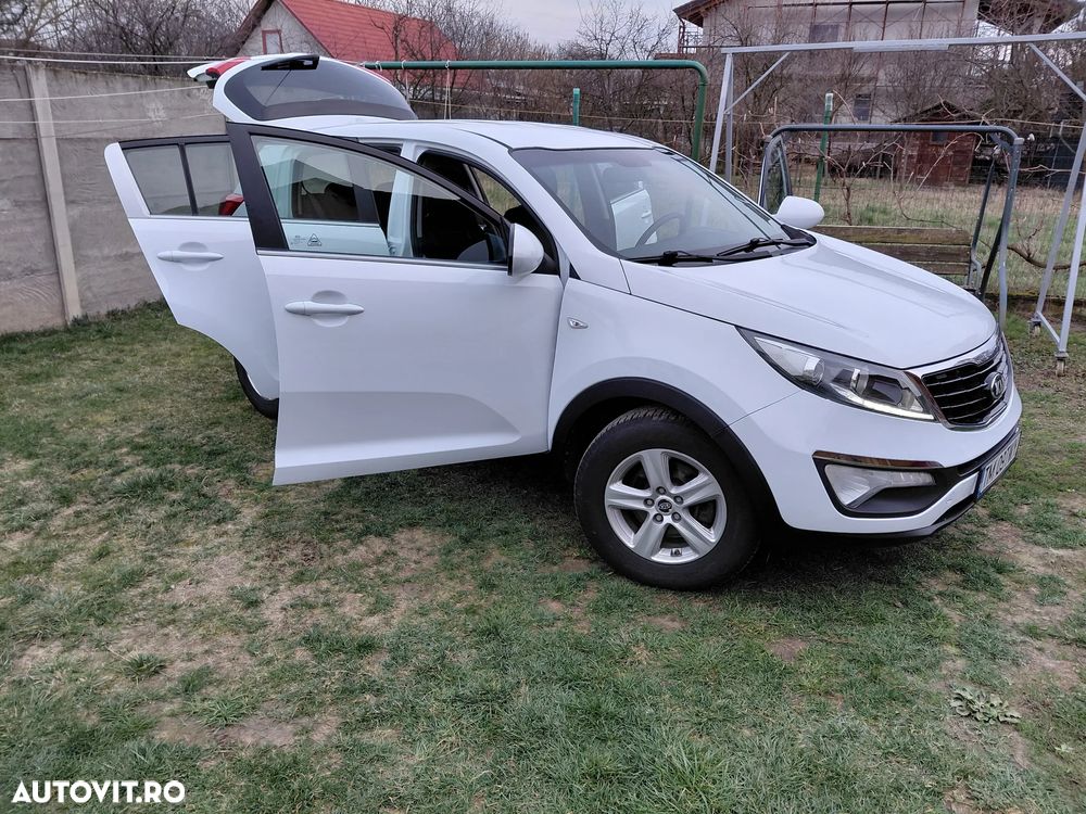 Kia Sportage 1.7 CRDI 2WD Attract - 10