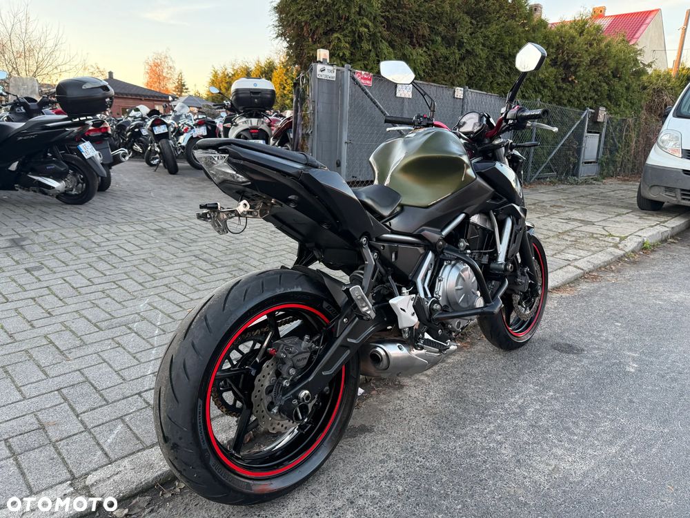 Kawasaki Z 650 - 6