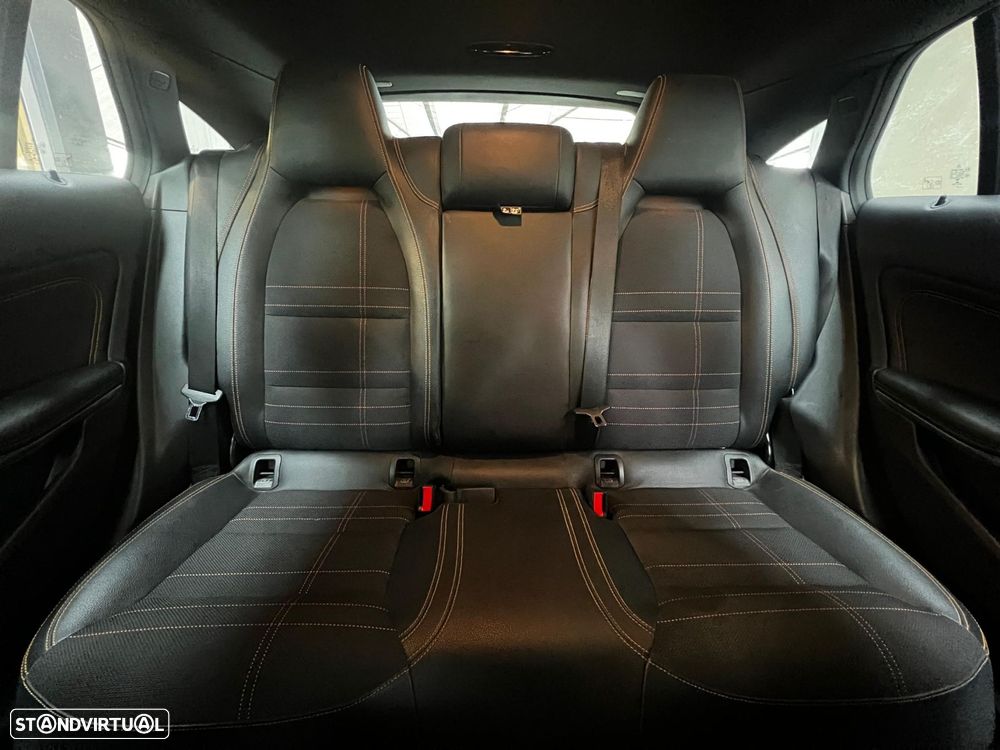 Mercedes-Benz CLA 180 d Shooting Brake - 20