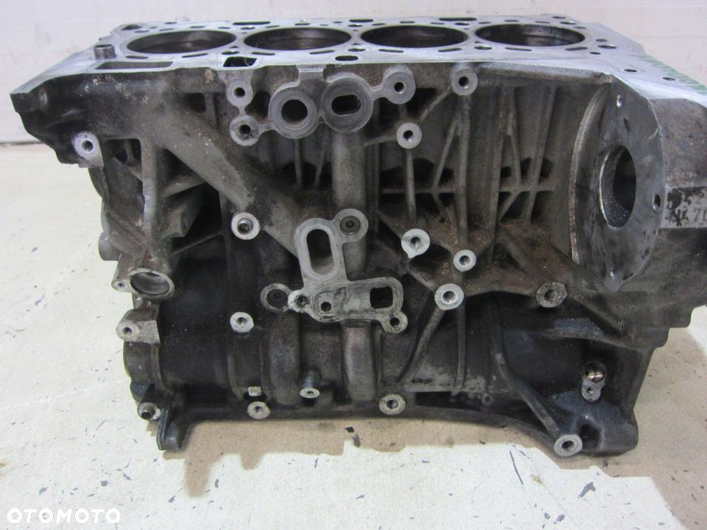 BMW E90 E60 X3 E83 BLOK SILNIKA DÓŁ N47D20A N47 - 2