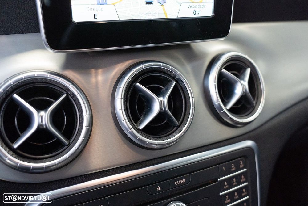 Mercedes-Benz CLA 180 CDI AMG Line - 29