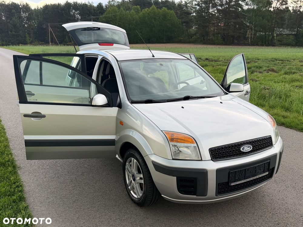 Ford Fusion 1.4 Elegance - 36