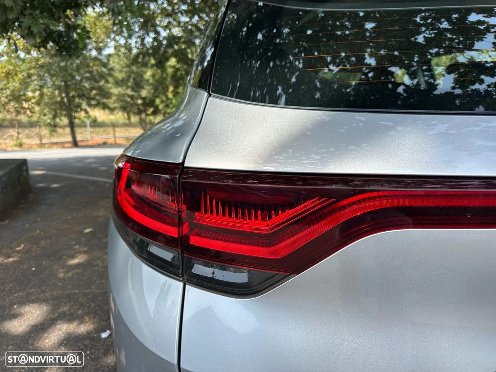 Renault Mégane Sport Tourer 1.6 E-Tech Plug-In E-Tech Hybrid Engineered - 16