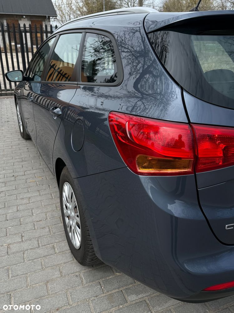 Kia Ceed 1.6 CRDi S - 10