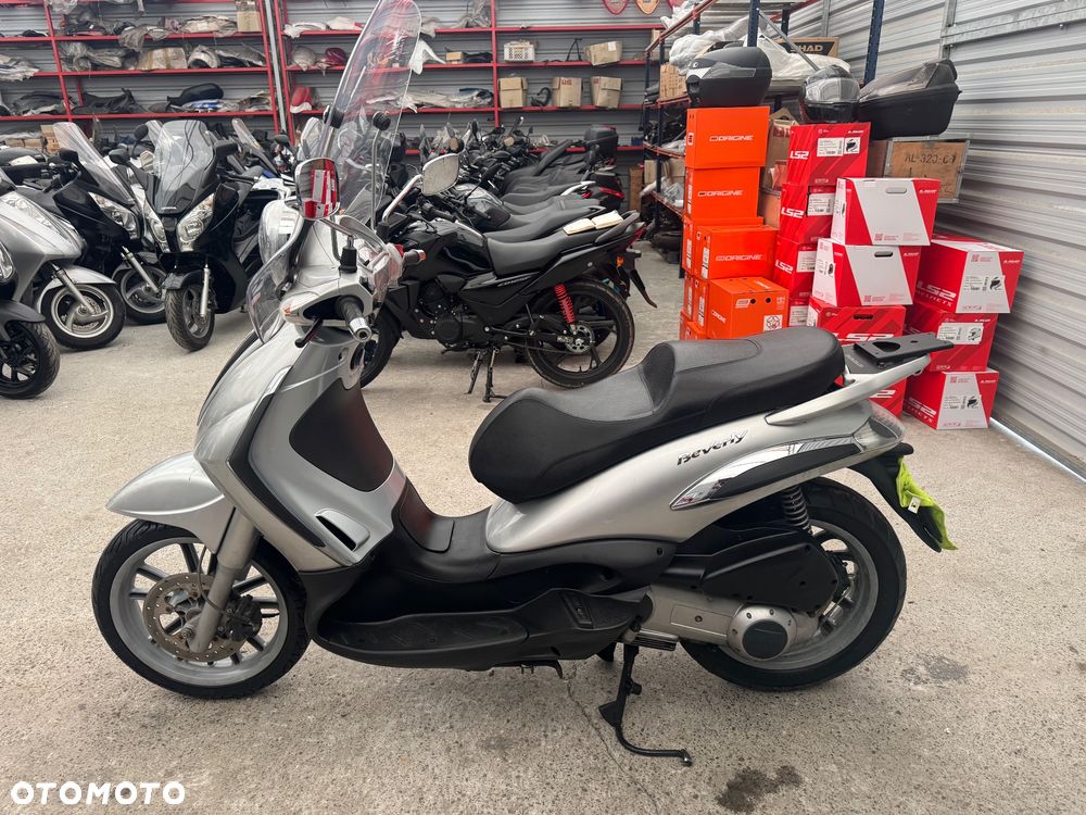 Piaggio Beverly - 4