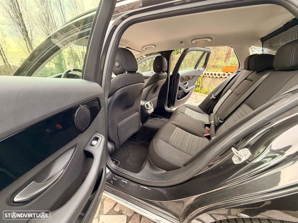 Mercedes-Benz C 180 - 13
