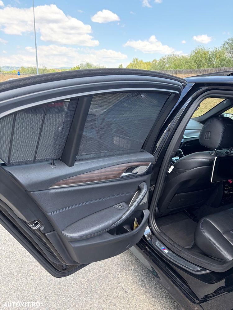 BMW Seria 5 530i xDrive AT - 15