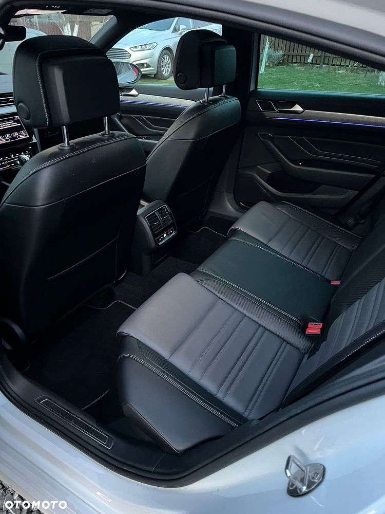Volkswagen Passat 2.0 TSI Elegance DSG - 19