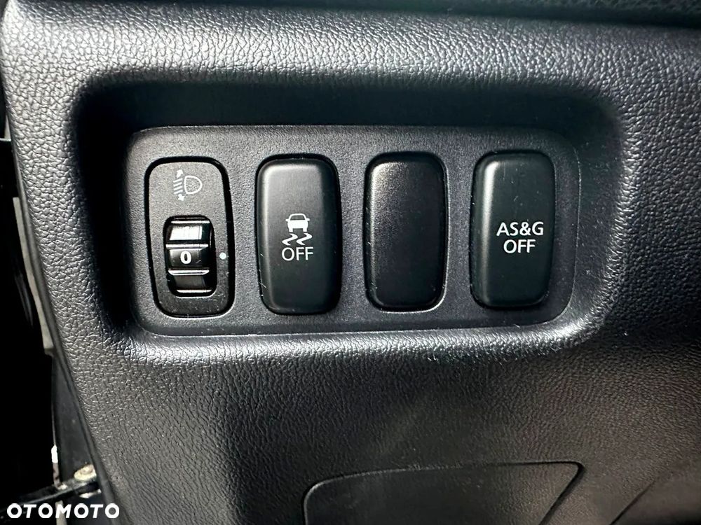 Mitsubishi ASX 1.6 Inform - 13