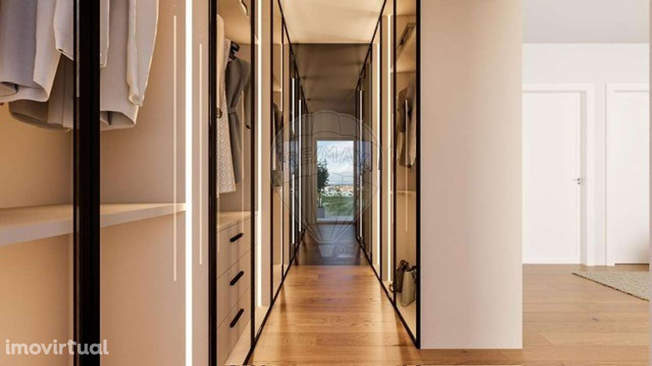 Moradia T4 para venda - Grande imagem: 2/6