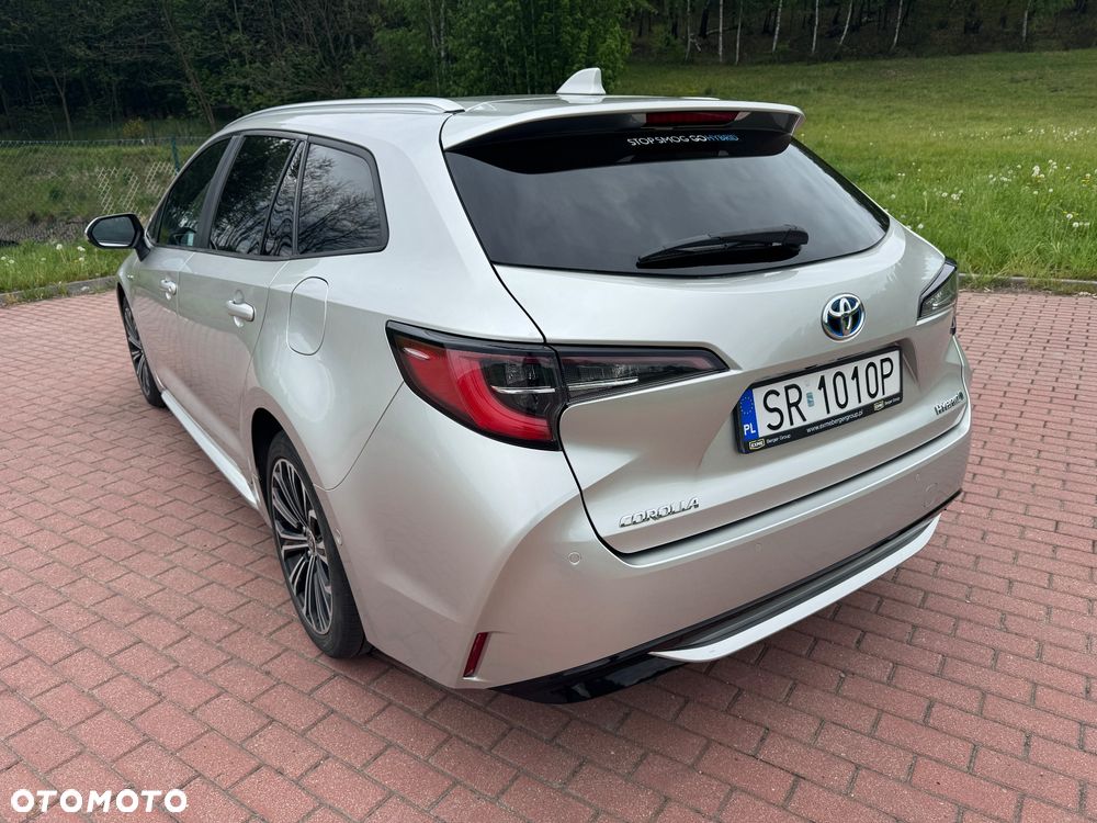 Toyota Corolla 2.0 Hybrid Comfort - 4