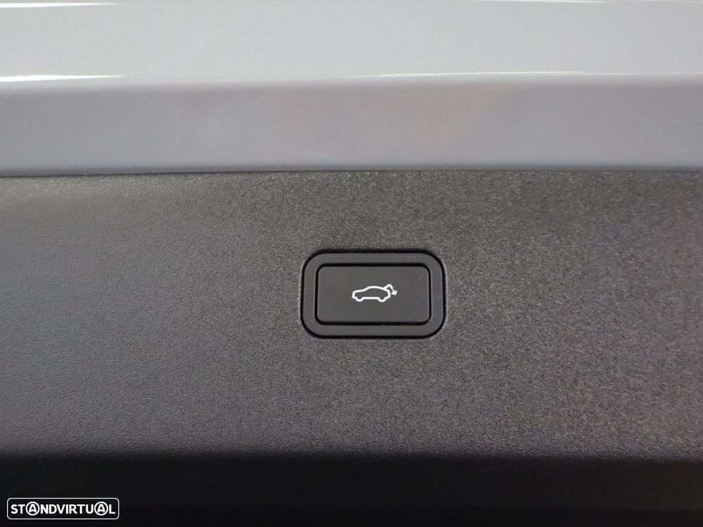 Volvo EX30 69 kWh Single Motor Extended Range Plus - 29