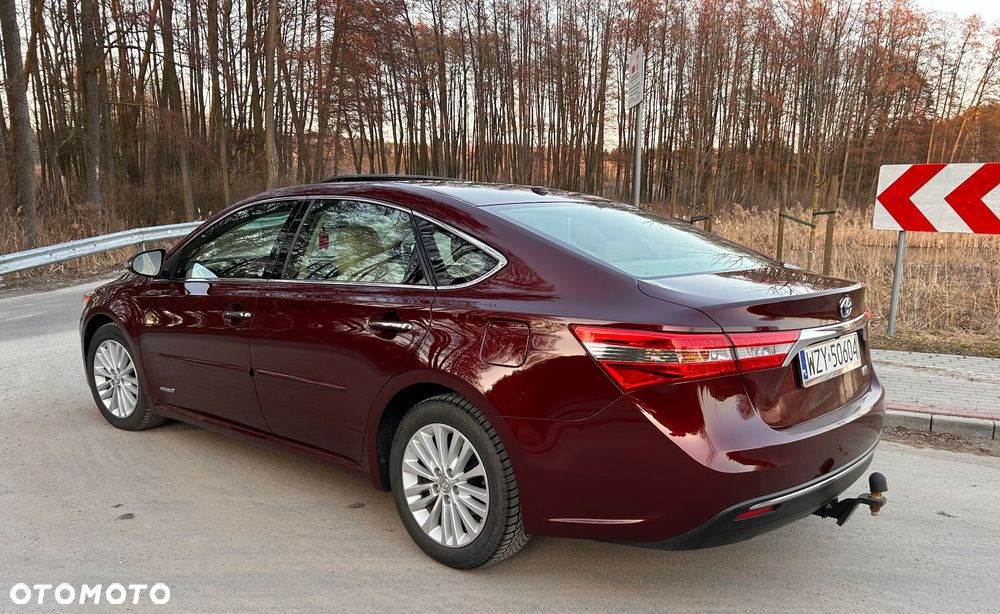 Toyota Avalon - 3